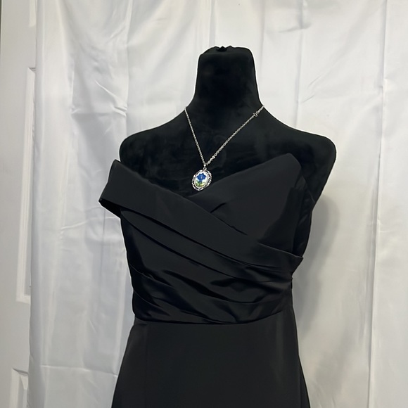 BNWT EXPRESS STRAPLESS CORSET BLACK FORMAL DRESS - Picture 3 of 10